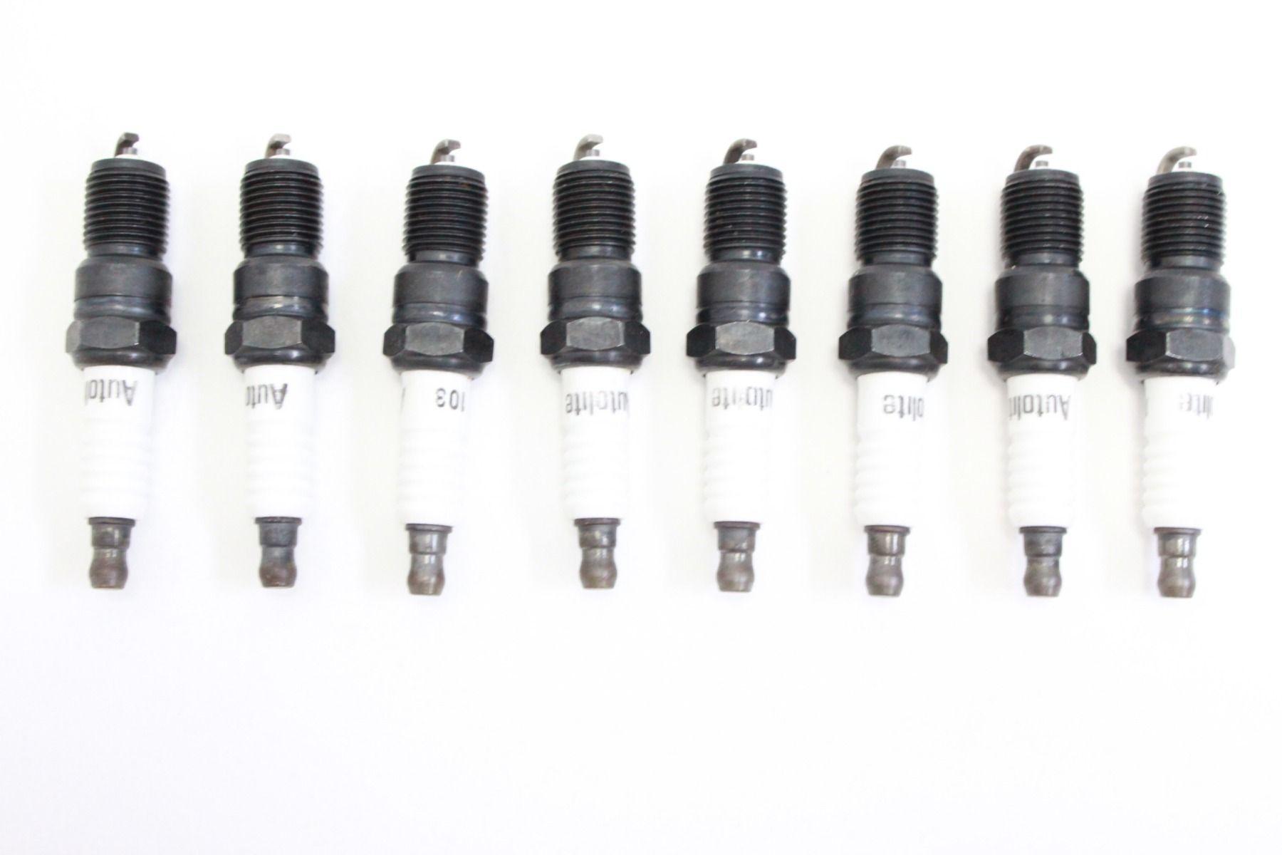 Spark Plug Set Vortec 5.7L Autolite Set Of 8 OEM RP030008